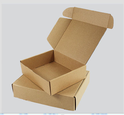 Fold Up Corrugated PMS Clothing Gift Box Custom Logo Mailer Shipping