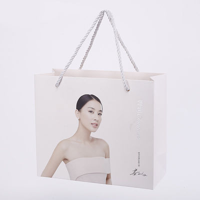 Matt Logo Common 28*15*28cm Printable Paper Bags Gift Packaging